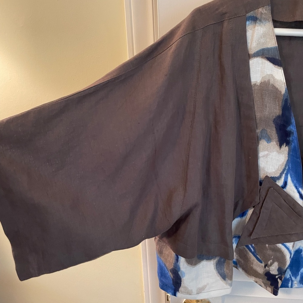 Linen cropped jacket - Picture 3 of 3